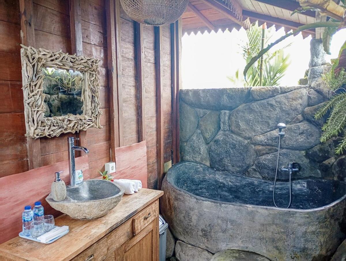 Nyoman Sandat House 1 Ubud Buitenkant foto